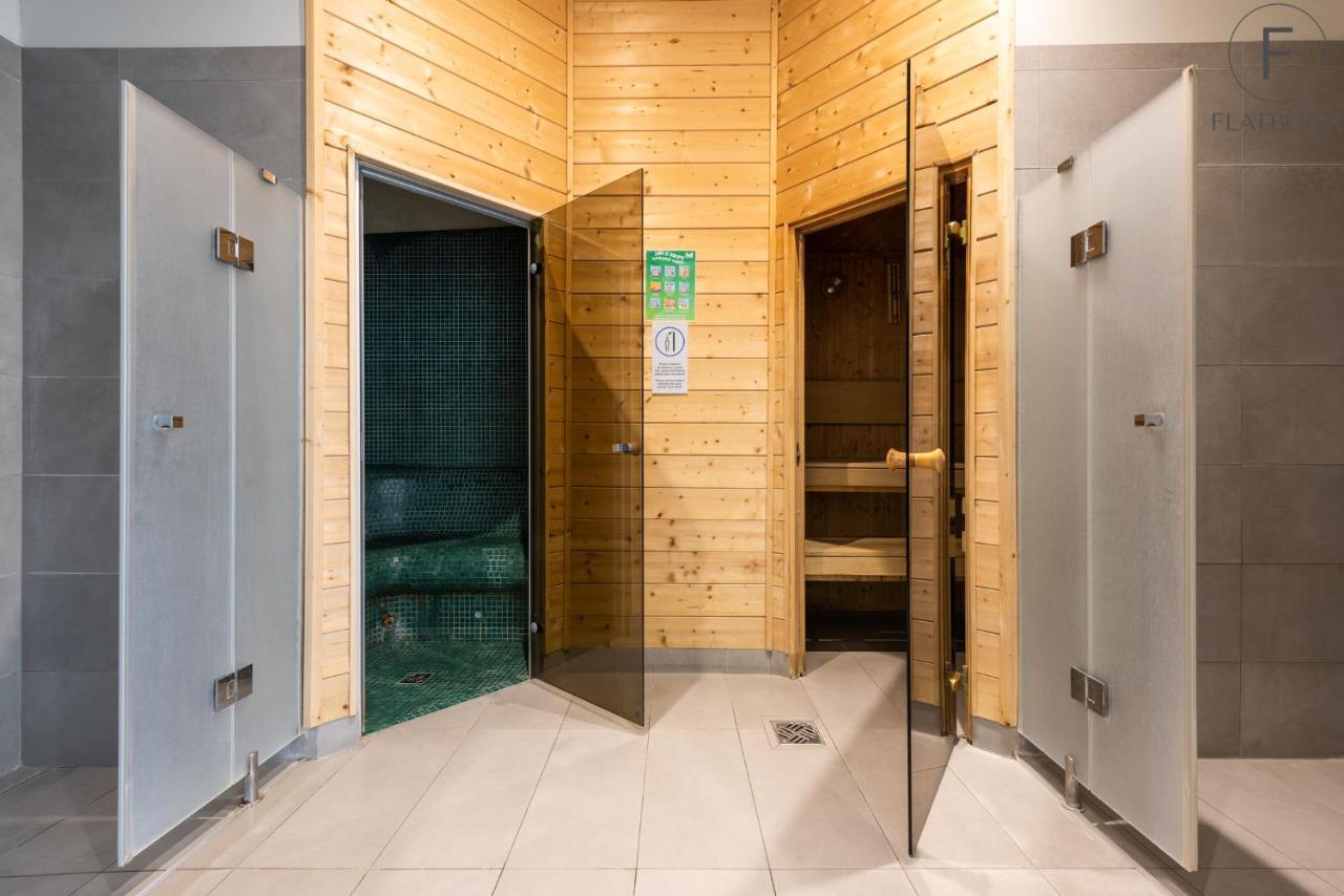 Flatbook Apartments Waterlane Island Spa With Riverview Gdańsk Eksteriør billede